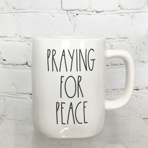🚨FLASH SALE🚨Rae Dunn PRAYING FOR PEACE coffee mug